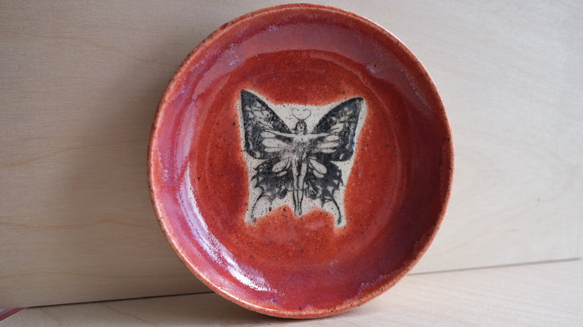 Shifting Dish