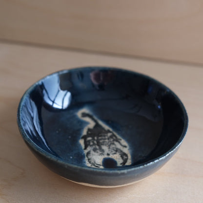 'Scorpius" ring dish