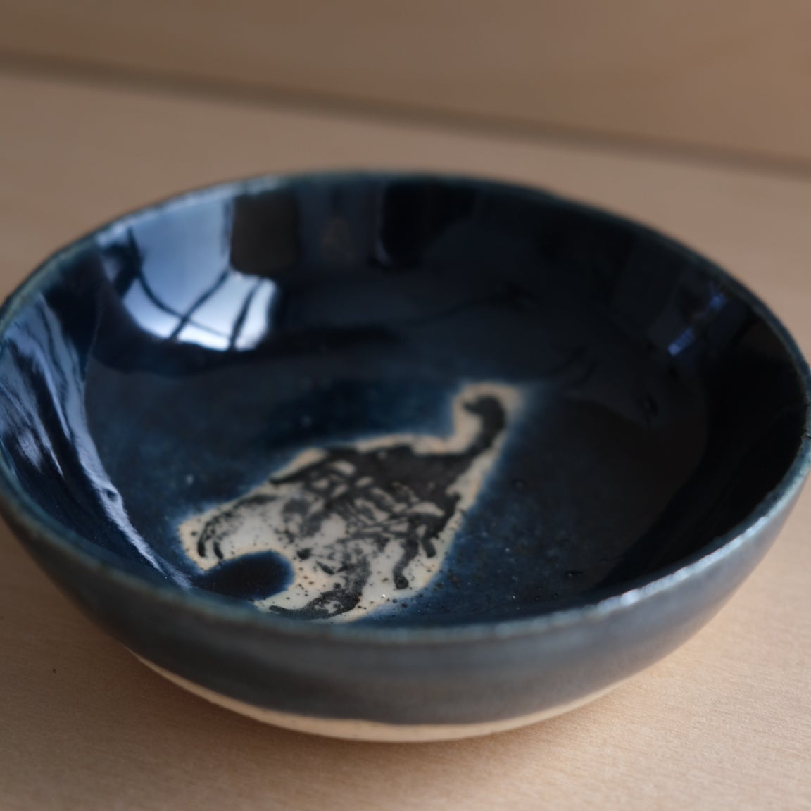 'Scorpius" ring dish